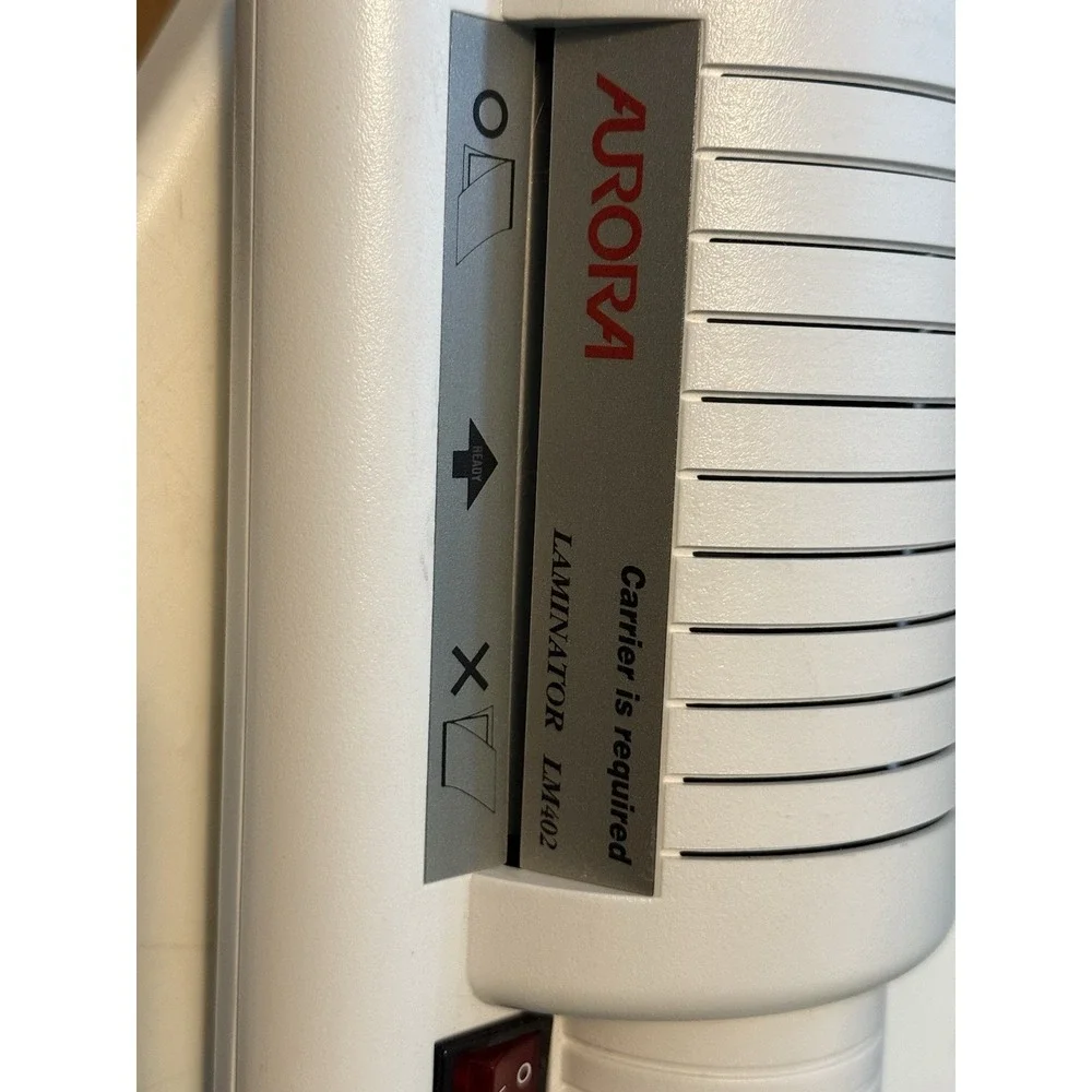 PRE OWNED Aurora Desktop Laminator LM402